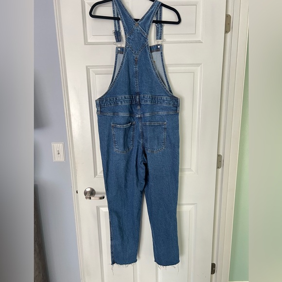 Universal Thread Denim Overalls - Picture 3 of 4